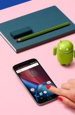 motorola-moto-g4-smartphone-schreibtisch Motorola Moto G4 Präsentation.