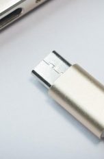 USB-C-Kabel am Notebook USB-C-Kabel am Notebook